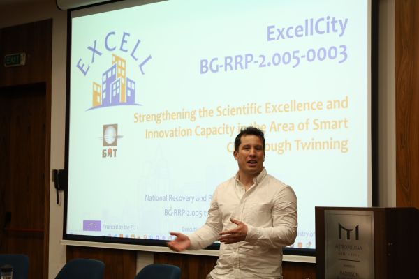 img-7120620801C5-4F18-054A-B16C-1C4CCEAE6F1A.jpg